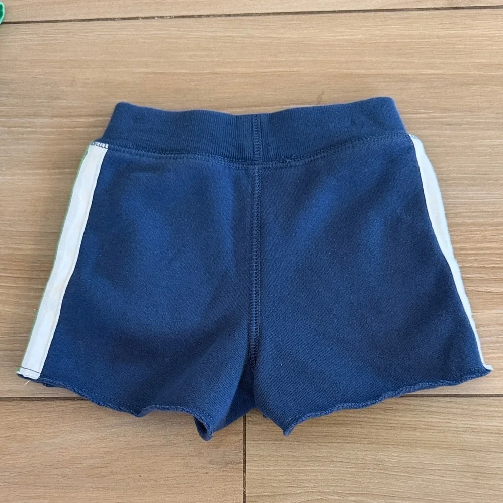 OshKosh Bgosh Boys 12M Raglan Tee and Fleece Shorts 2 Piece Set Blue Green White